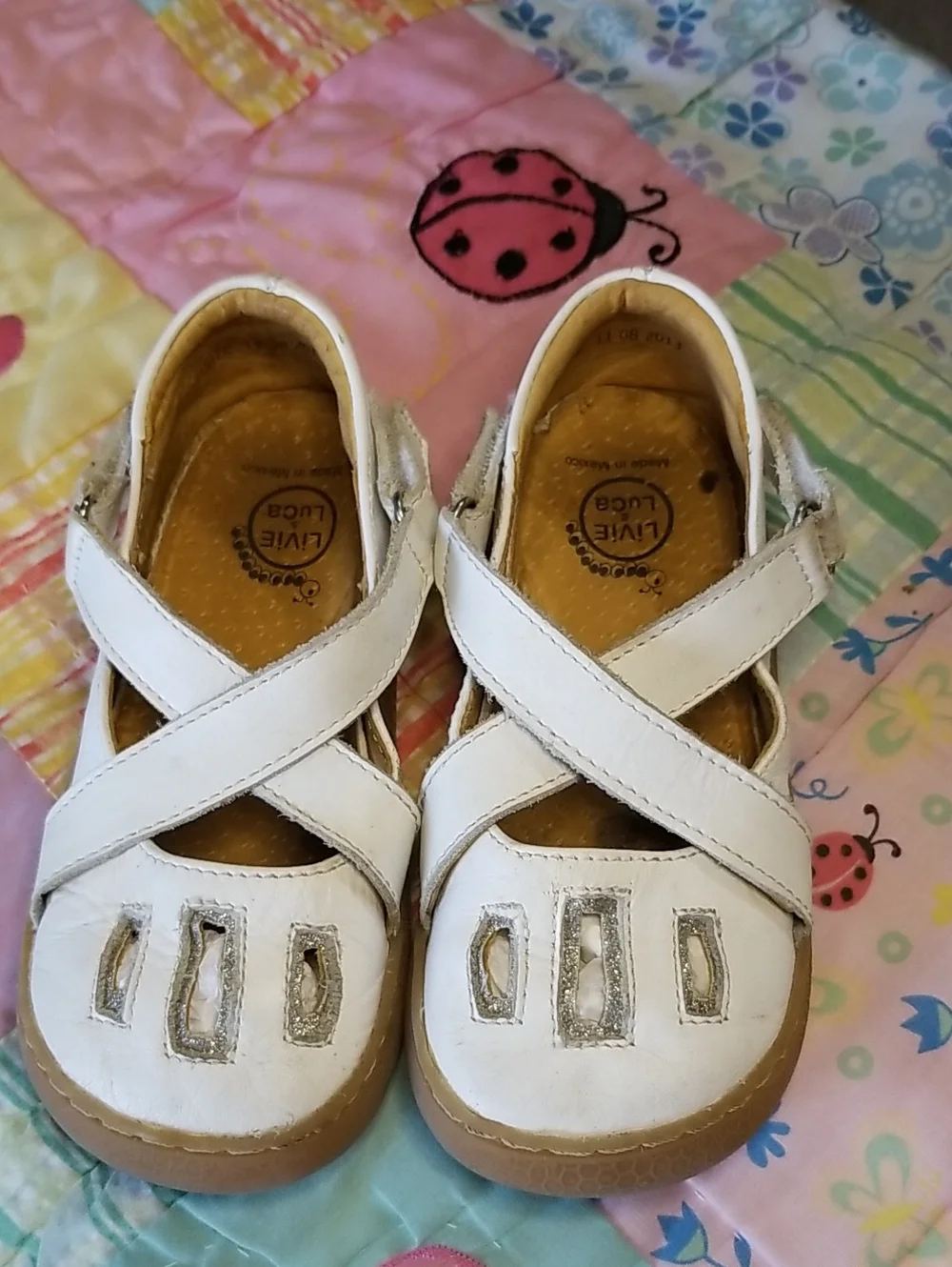 Livie & Luca White Leather Mary Jane Shoes with Criss Cross Straps Size 11 Luz